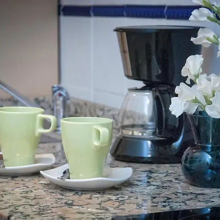 Lyrioshomes Apartamento Montano Center Malaga